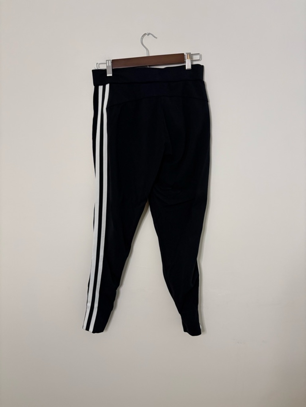 Athleta Women’s 27” Black Jogger Pants Zip Pockets EUC - Picture 3 of 7
